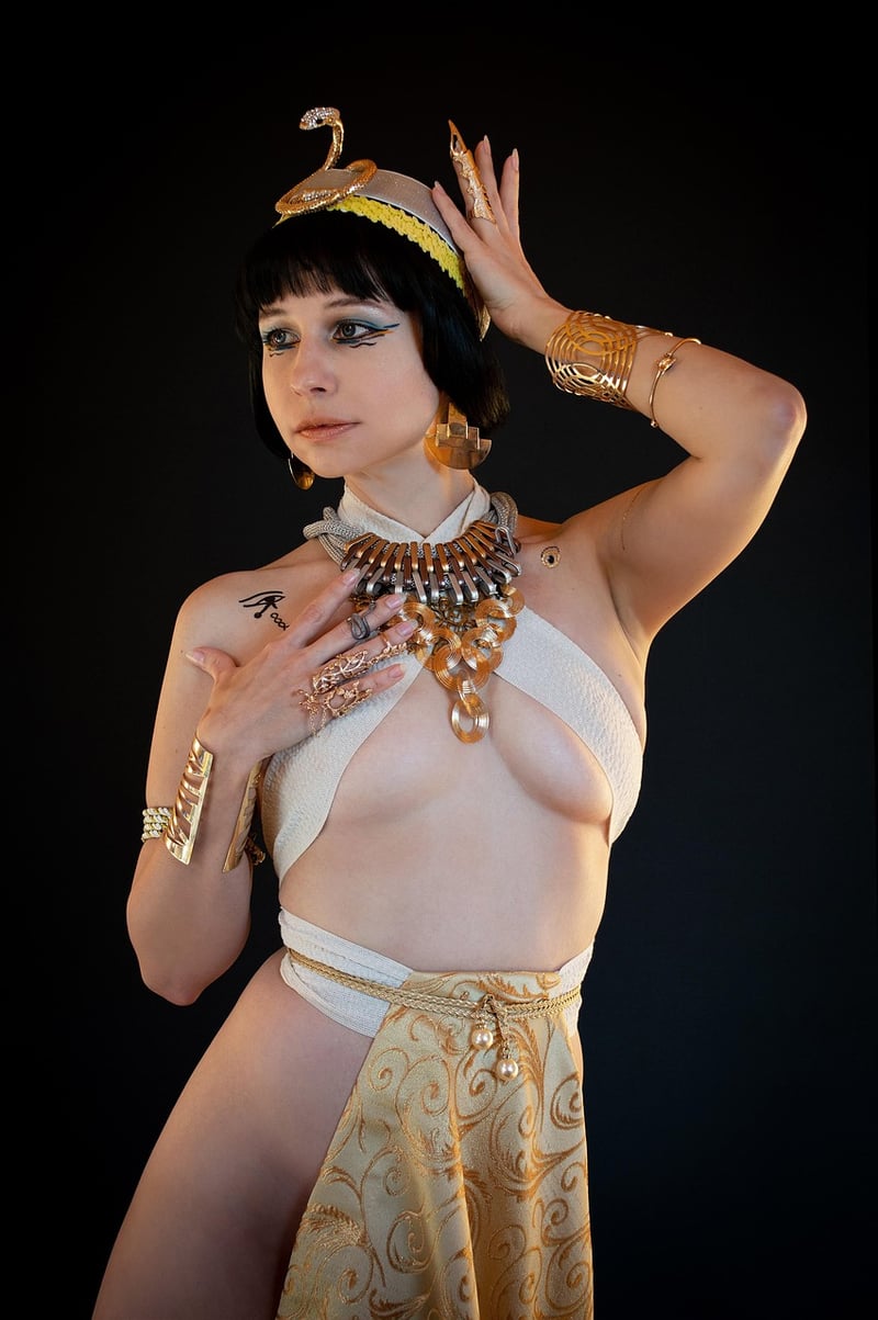 Cleopatra Statue